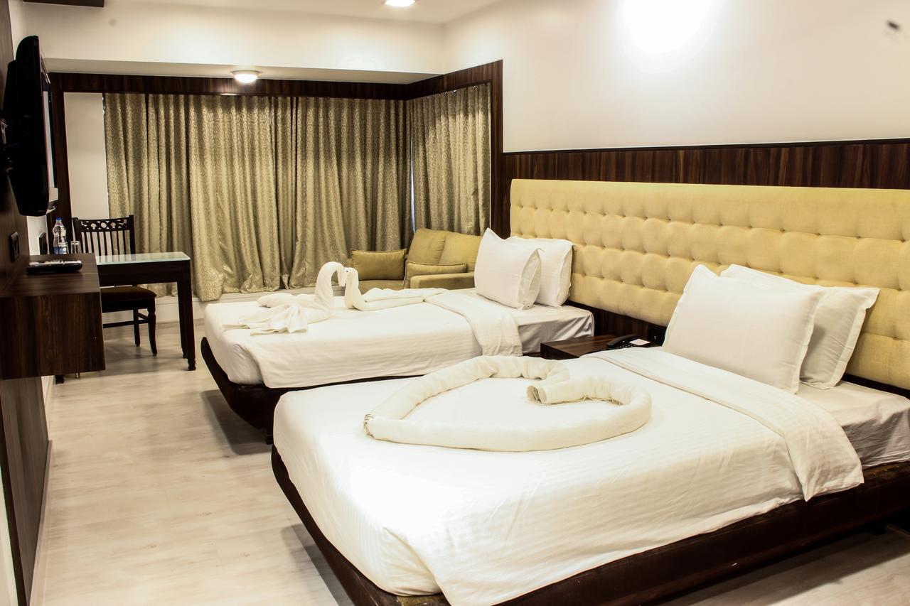 Golden Chariot The Boutique Hotel Mumbai Bagian luar foto