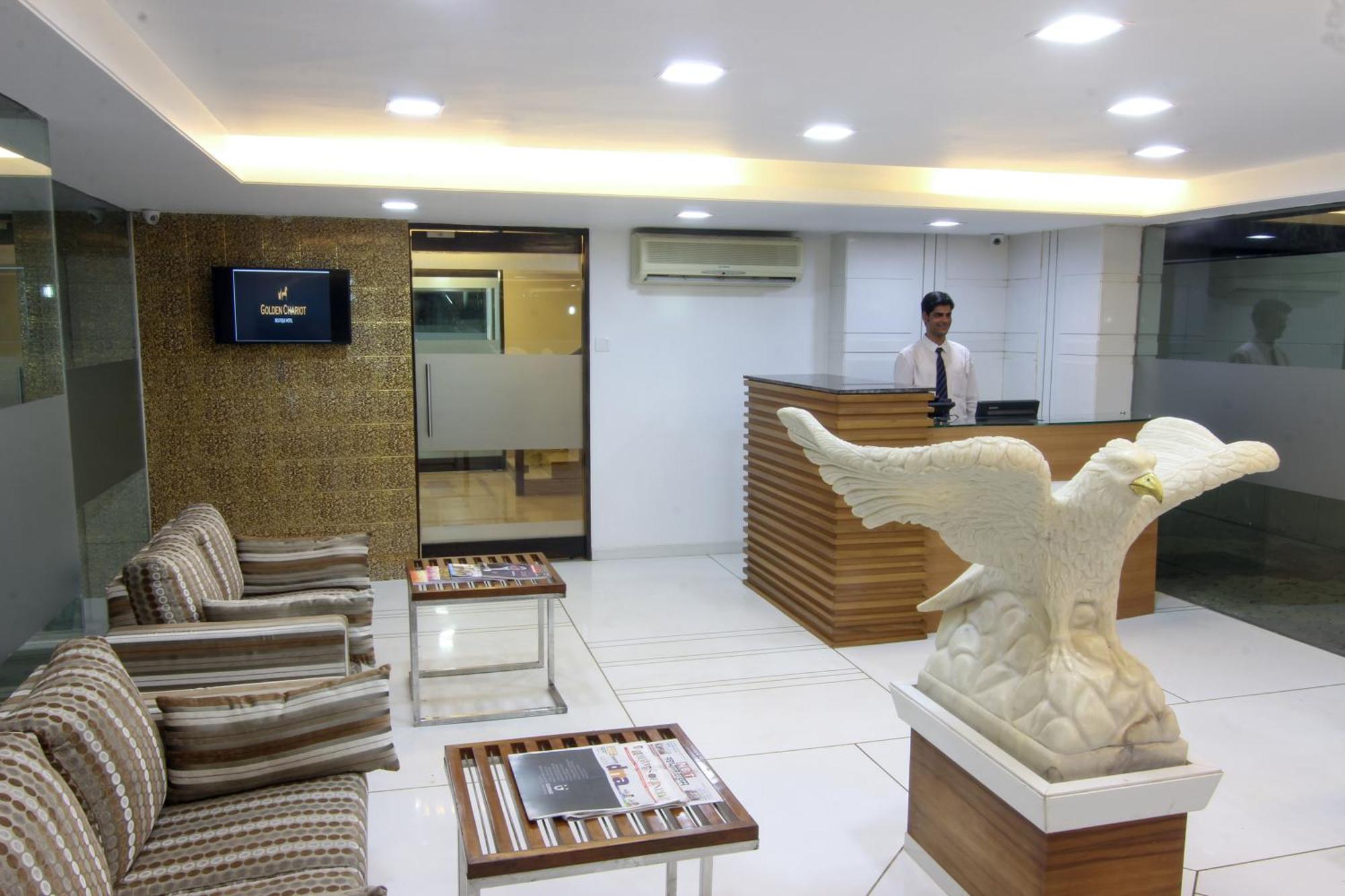 Golden Chariot The Boutique Hotel Mumbai Bagian luar foto